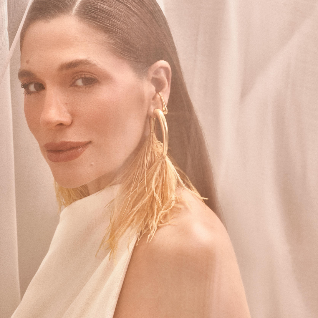 Levium Earring Feather